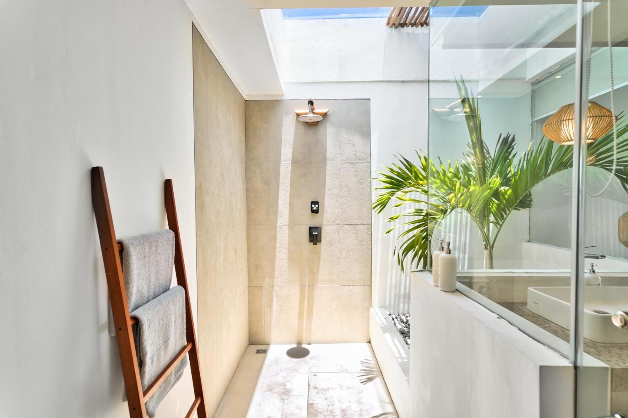 Octo 6 Villa By Betterplace Canggu Екстериор снимка