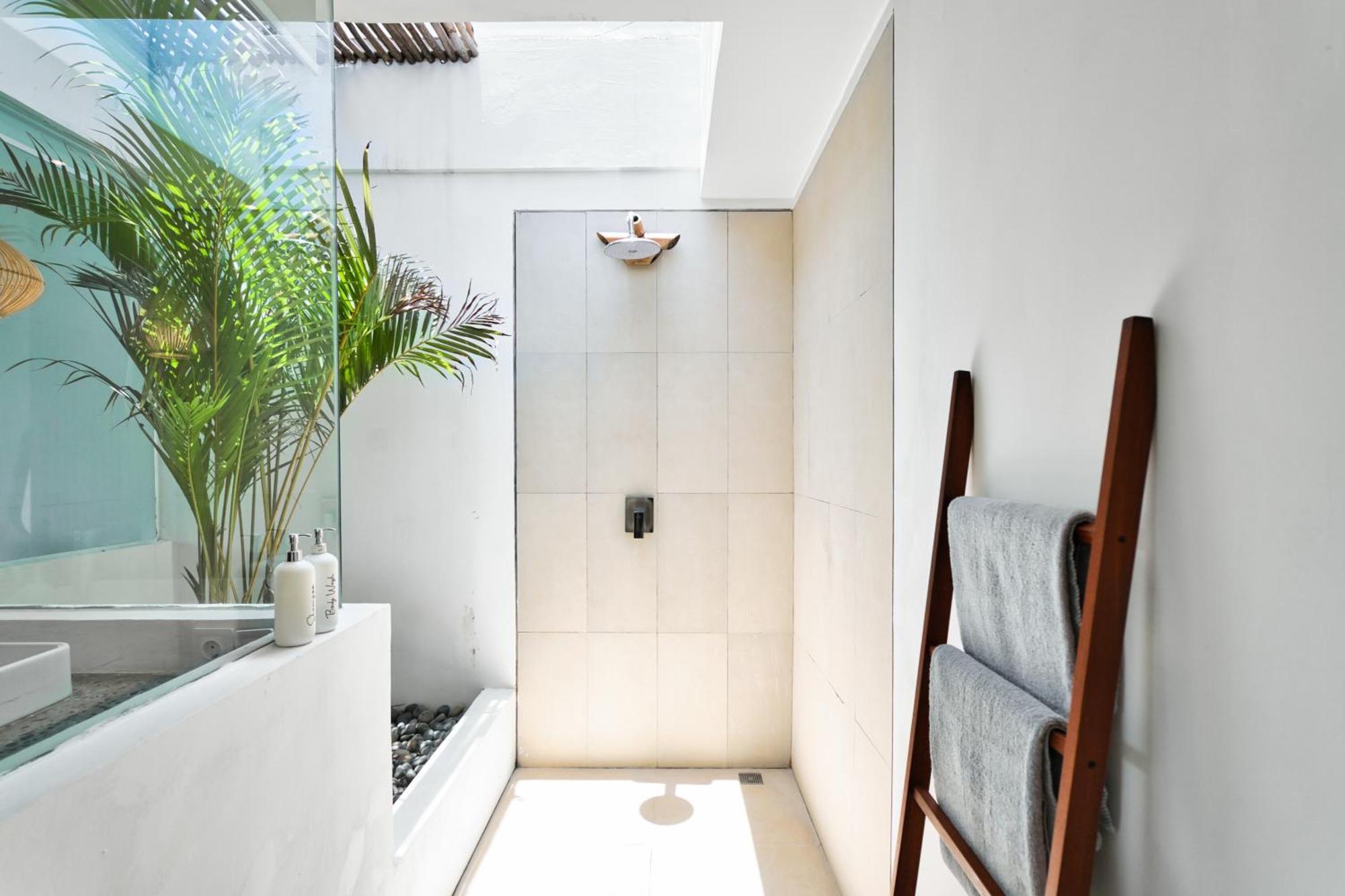 Octo 6 Villa By Betterplace Canggu Екстериор снимка